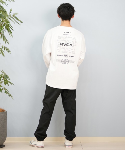 RVCA（ルーカ）の「RVCA/ルーカ ロンTee/長袖Tシャツ バックプリント オーバーサイズ ユニセックス BF041-151（Tシャツ/カットソー・メンズ・ホワイト/ブラック・L/M/S）」の8枚目の写真