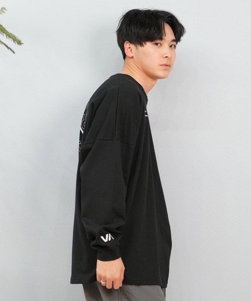 RVCA（ルーカ）の「RVCA/ルーカ ロンTee/長袖Tシャツ バックプリント オーバーサイズ ユニセックス BF041-151（Tシャツ/カットソー・メンズ・ホワイト/ブラック・L/M/S）」の13枚目の写真