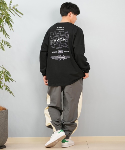 RVCA（ルーカ）の「RVCA/ルーカ ロンTee/長袖Tシャツ バックプリント オーバーサイズ ユニセックス BF041-151（Tシャツ/カットソー・メンズ・ホワイト/ブラック・L/M/S）」の15枚目の写真