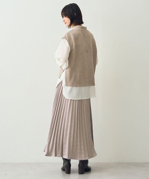 YECCA VECCA(イェッカヴェッカ)の「サテンプリーツスカート(スカート・レディース・ライトグレー/チャコールグレー/ベージュ・FREE)」の10枚目の写真