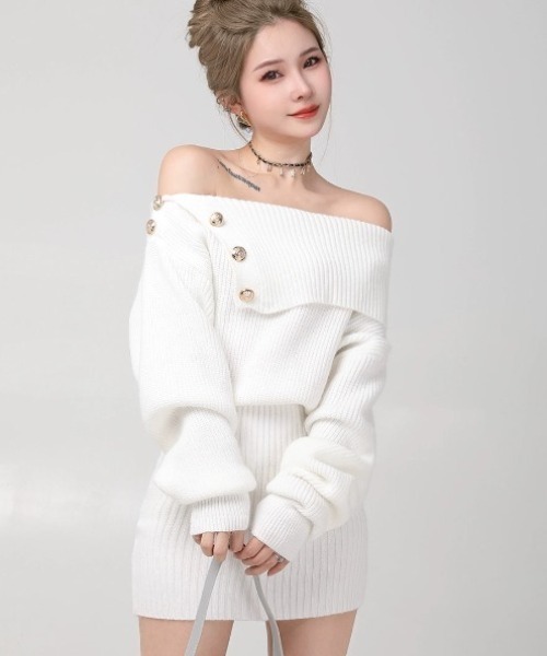 DALLA（ダラ）の「point botann off-shoulder one-piece（ワンピース・レディース・ホワイト/ブラック/グレー・MEDIUM/SMALL/X-SMALL）」の8枚目の写真