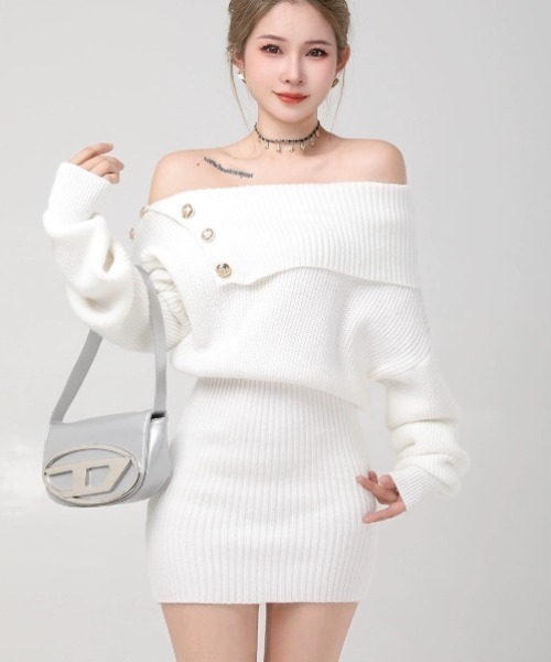 DALLA（ダラ）の「point botann off-shoulder one-piece（ワンピース・レディース・ホワイト/ブラック/グレー・MEDIUM/SMALL/X-SMALL）」の13枚目の写真