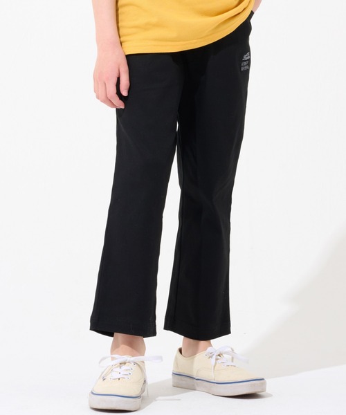 KRIFF MAYER Kid's Collection（クリフメイヤーキッズコレクション）の「綿ストレッチ マイニチ ゆったり8分丈クロップド（チノパンツ・キッズ・カーキ/キャメル/ブラック/ベージュ/ネイビー・130/120/170/160/150/140）」の2枚目の写真