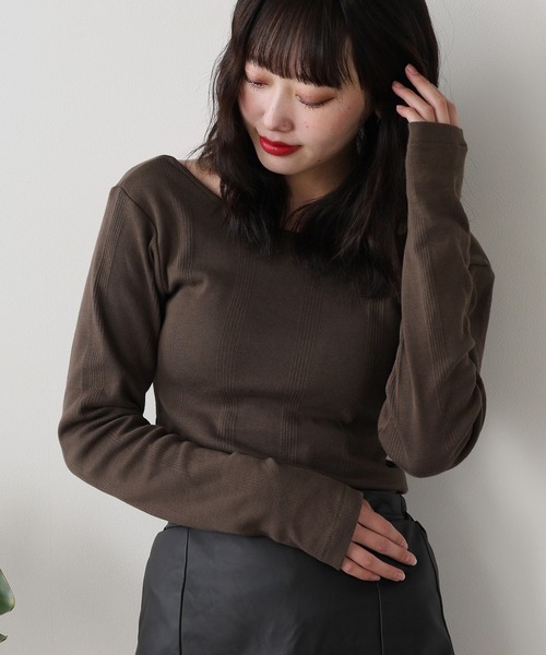MILLER(ミラー)の「R.P.miller/ミラー Cup L/S Tee カップ付き 長袖 バックオープン ロンT Uネック 2026新作 再入荷 夏服(Tシャツ/カットソー・レディース・オフホワイト/ブラウン/グリーン/ホワイト/オリーブ/ブラウン系その他/ブラック/アイボリー/レッド系その他/グリーン系その他・FREE)」の1枚目の写真