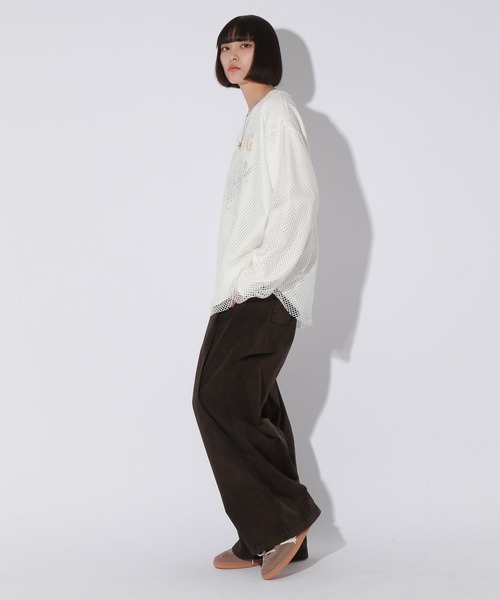 Anui（アニュイ）の「【UNISEX】フラワーロックロンＴ（Tシャツ/カットソー・レディース・オフホワイト/ライトイエロー・MEDIUM）」の17枚目の写真