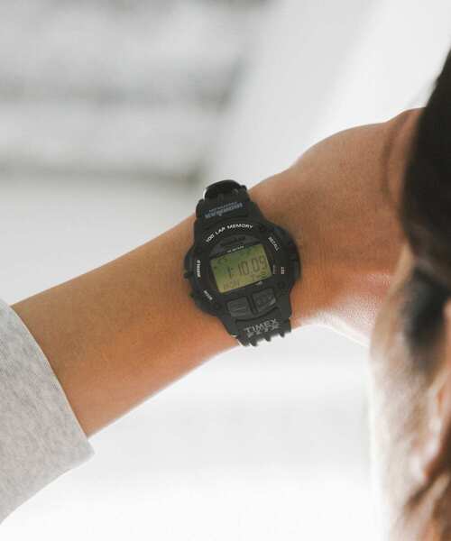 URBAN RESEARCH DOORS（アーバンリサーチドアーズ）の「TIMEX　Exclusive IRONMANFlix100（アナログ腕時計・メンズ・ブラック・ONE）」の15枚目の写真