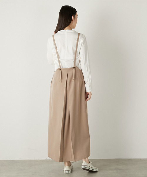 サロペットワンピース