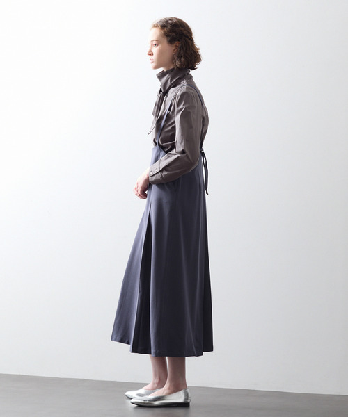 サロペットワンピース