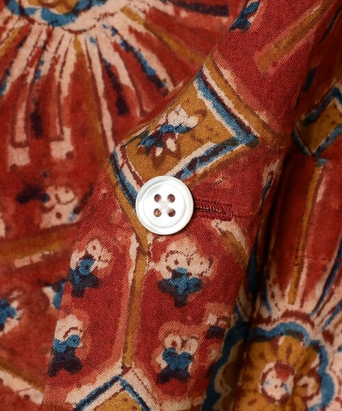 BEAMS PLUS（ビームスプラス）の「フラワー プリント オープンカラー シャツ（シャツ/ブラウス・メンズ・レッド/ブルー・S/L/M/XL）」の16枚目の写真