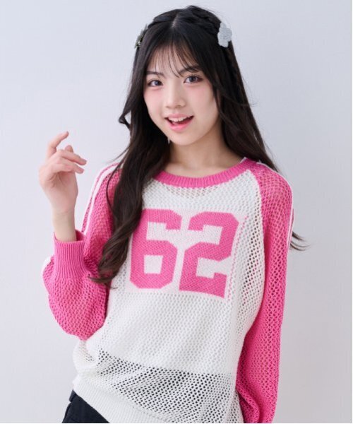 by LOVEiT（バイラビット）の「ナンバーニットタンクトップセット（アンサンブル・キッズ・レッド/ピンク/ブラック・140cm/120cm/130cm/160cm/150cm）」の3枚目の写真