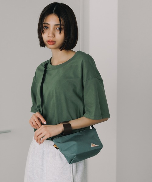 KELTY（ケルティ）の「KELTY/ケルティ MINI USUAL POUCH ミニマルポーチ 2026年春夏（ショルダーバッグ・メンズ・タン/ブルー/セージグリーン/ネイビー/ホワイト/ブラック/グレー/モカ/ブラック系その他/グレー系その他/ブラウン系その他/ゴールド系その他/マスタード/オリーブ・FREE）」の18枚目の写真