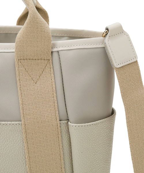 Breath TOPKAPI（ブレストプカピ）の「【Breath TOPKAPI】【TOPKAPI × 藤本美貴さんコラボ】スコッチグレイン 6ポケット 2way トートバッグ M/マザーズバッグ/撥水（トートバッグ・レディース・ネイビー/ブラック/ベージュ系その他5/サンドグレー・FREE）」の21枚目の写真