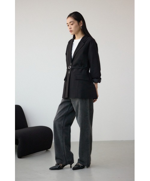 AZUL by moussy(アズールバイマウジー)の「ベルト付きテーラードジャケット(テーラードジャケット・レディース・ブラック/ライトベージュ・FREE)」の5枚目の写真