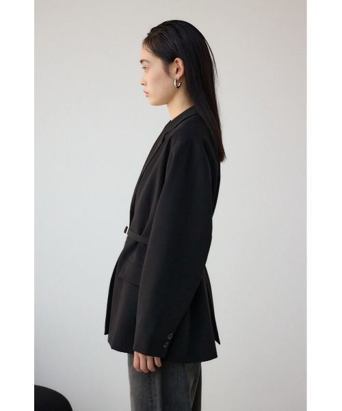 AZUL by moussy(アズールバイマウジー)の「ベルト付きテーラードジャケット(テーラードジャケット・レディース・ブラック/ライトベージュ・FREE)」の7枚目の写真