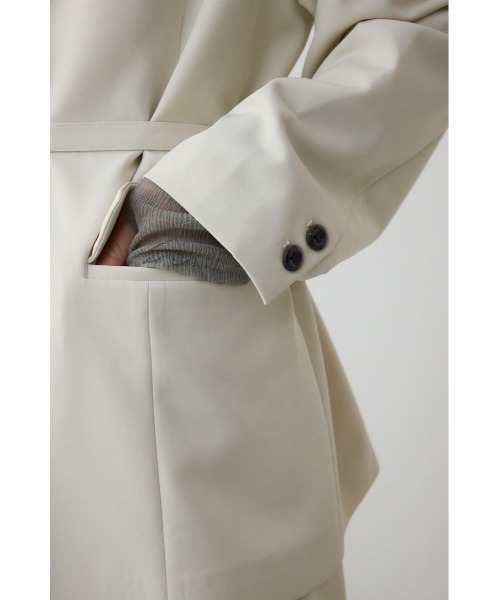 AZUL by moussy(アズールバイマウジー)の「ベルト付きテーラードジャケット(テーラードジャケット・レディース・ブラック/ライトベージュ・FREE)」の22枚目の写真