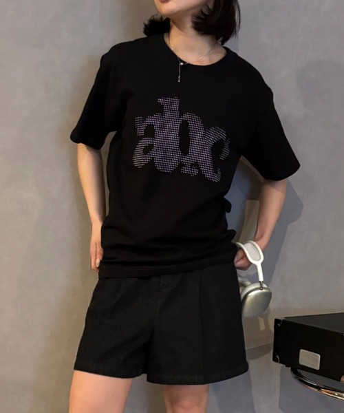 Ulysses(ユリシス)の「ロゴプリントTシャツ(Tシャツ/カットソー・レディース・ホワイト/ダークグレー/ブラック・L/M)」の20枚目の写真