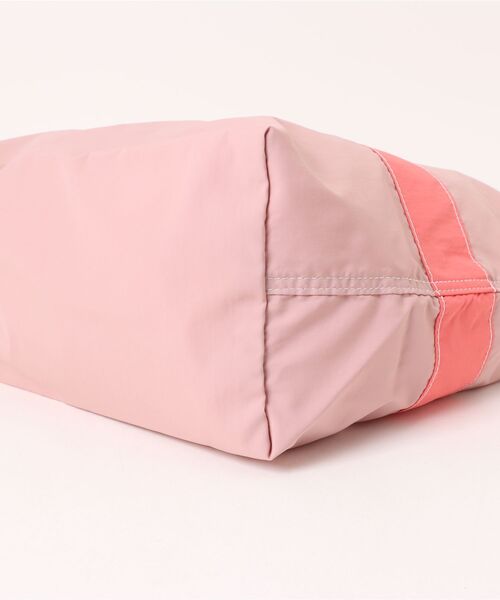 FRUIT OF THE LOOM(フルーツオブザルーム)の「FRUIT OF THE LOOM / FTL NYLON SHOULDER TOTE BAG L / 80310400(トートバッグ・レディース・グレー/チャコールグレー/ミント/ネイビー/ピンク・ONESIZE)」の7枚目の写真