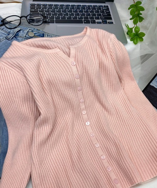 paravion（パラビオン）の「リブボタンカーディガン（カーディガン/ボレロ・レディース・ブラック/ブルー/イエロー/ホワイト/ピンク・FREE）」の14枚目の写真