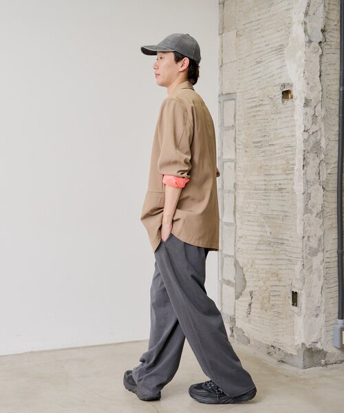 WHIMSIC(ウィムジック)の「【UNISEX】2Bテーラードジャケット(テーラードジャケット・メンズ・ネイビー/ベージュ/チャコールグレー・FREE)」の16枚目の写真