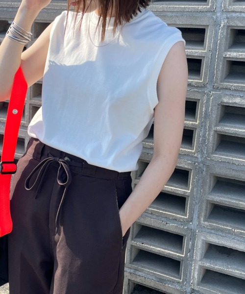 shiroさま SHIRO クルーネックTシャツ ホワイト | ヘインズの公式通販サイト