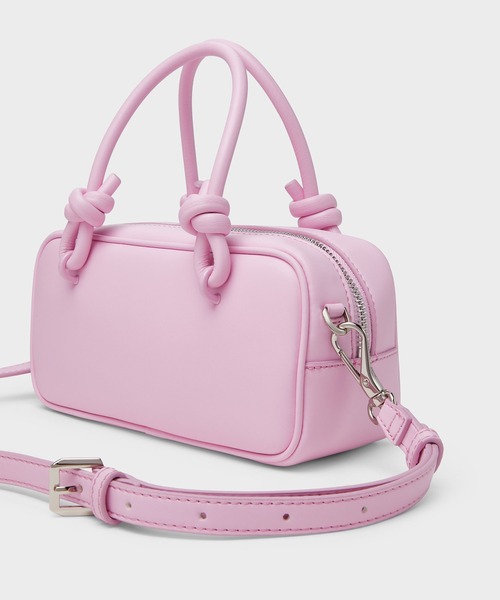 CHARLES & KEITH◆Sammie サミー ジップトート◆送料込 Sammie サミー ノットハンドルイロンゲイティッドバッグ