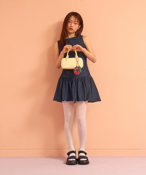 CHARLES & KEITH（チャールズ & キース）の「Sammie サミー ノットハンドルイロンゲイティッドバッグ（トートバッグ・レディース・ピンク系その他5/ライトイエロー/クリーム・S）」の7枚目の写真