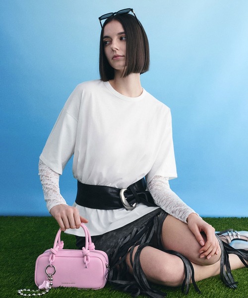 CHARLES & KEITH（チャールズ & キース）の「Sammie サミー ノットハンドルイロンゲイティッドバッグ（トートバッグ・レディース・ピンク系その他5/ライトイエロー/クリーム・S）」の11枚目の写真