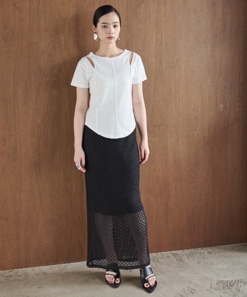 AIC.（エーアイシー）の「カットアウトピンタックフィットTシャツ（Tシャツ/カットソー・レディース・オフホワイト/チャコールグレー・FREE）」の20枚目の写真