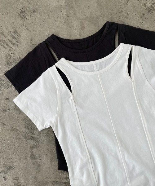 AIC.（エーアイシー）の「カットアウトピンタックフィットTシャツ（Tシャツ/カットソー・レディース・オフホワイト/チャコールグレー・FREE）」の3枚目の写真