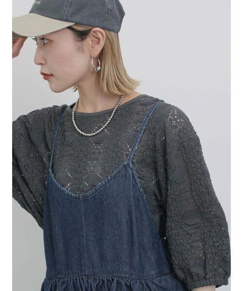 Samansa Mos2 blue（サマンサモスモスブルー）の「7分袖花ジャカードプルオーバー（Tシャツ/カットソー・レディース・オフホワイト/チャコールグレー/キナリ・F）」の3枚目の写真