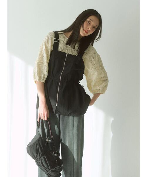 Samansa Mos2 blue（サマンサモスモスブルー）の「7分袖花ジャカードプルオーバー（Tシャツ/カットソー・レディース・オフホワイト/チャコールグレー/キナリ・F）」の4枚目の写真