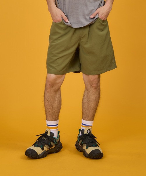 TRAIL BUM(トレイルバム)の「LAGO SHORTS / ラーゴ ショーツ(その他パンツ・メンズ・クリアグリーン/ライトカーキ/ライトグレー/グリーン系その他/ピンク系その他・LARGE/MEDIUM/SMALL)」の4枚目の写真