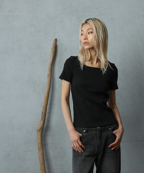 paradigm（パラダイム）の「【paradigm】コットンリブスクエアネックカットソー半袖（Tシャツ/カットソー・レディース・ブラック/グレー/ホワイト/チャコールグレー・SMALL/MEDIUM）」の22枚目の写真