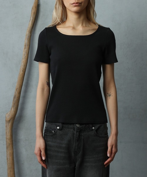 paradigm（パラダイム）の「【paradigm】コットンリブスクエアネックカットソー半袖（Tシャツ/カットソー・レディース・ブラック/グレー/ホワイト/チャコールグレー・SMALL/MEDIUM）」の7枚目の写真