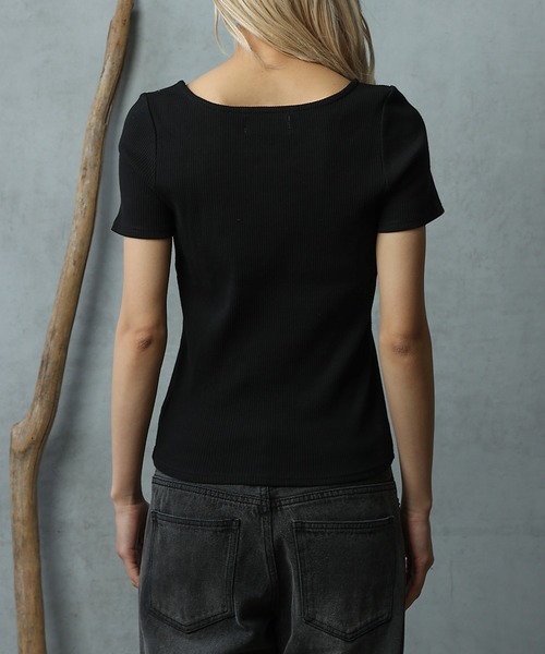 paradigm（パラダイム）の「【paradigm】コットンリブスクエアネックカットソー半袖（Tシャツ/カットソー・レディース・ブラック/グレー/ホワイト/チャコールグレー・SMALL/MEDIUM）」の9枚目の写真