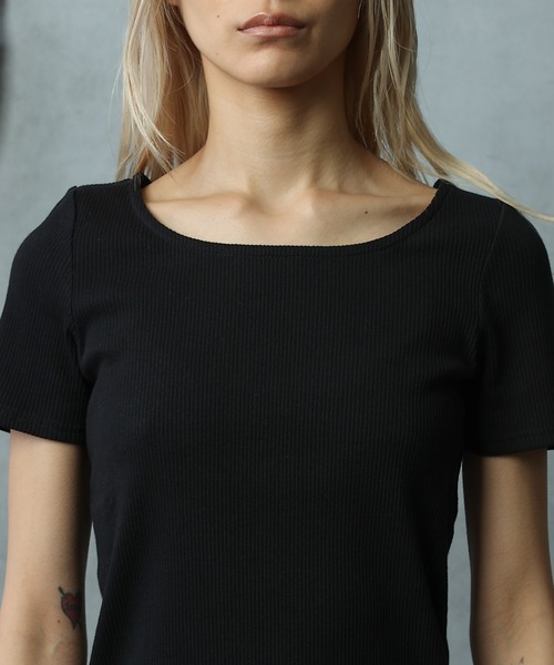 paradigm（パラダイム）の「【paradigm】コットンリブスクエアネックカットソー半袖（Tシャツ/カットソー・レディース・ブラック/グレー/ホワイト/チャコールグレー・SMALL/MEDIUM）」の10枚目の写真