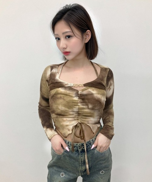 .KOM（ドットコム）の「A'GEM/9 × .kom 『.KOM/ドットケーオーエム』 タイダイトップス（その他トップス・レディース・チャコールグレー/ベージュ・FREE）」の2枚目の写真
