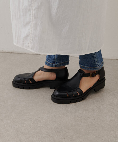 BEARDSLEY(ビアズリー)の「《CORSO ROMA 9》グルカサンダル(サンダル・レディース・ブラック/ホワイト・38/36/37/35)」の17枚目の写真