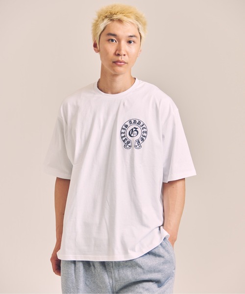 GALLIS ADDICTION（ガリスアディクション）の「GA HORSESHOE刺繍 TEE（Tシャツ/カットソー・メンズ・ブラック/ホワイト/チャコール・L/M）」の4枚目の写真