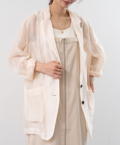 refinedworks（リファインドワークス）の「【refinedworks】 シアー 感が魅力的な テーラード サマー ジャケット（テーラードジャケット・レディース・ブラック/アイボリー/カーキ・FREE）」の2枚目の写真