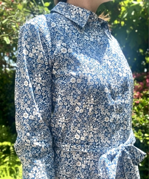 極美品 TED BAKER 総柄 シアー ベルト付 ロングシャツワンピース 極美品 TED BAKER 総柄 シアー ベルト付 ロングシャツワンピース