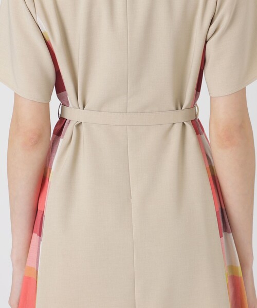 BLUE LABEL CRESTBRIDGE（ブルーレーベルクレストブリッジ）の