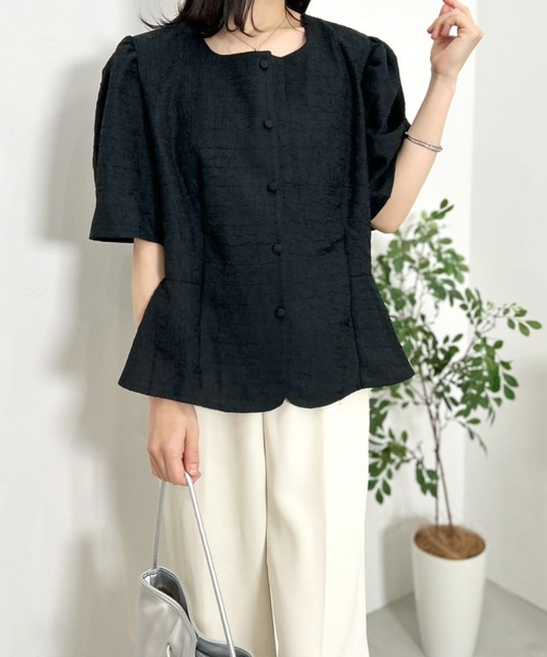 mebole(メボレ)の「Purity Lily Blouse(シャツ/ブラウス・レディース・アイボリー/ブラック・FREE)」の1枚目の写真