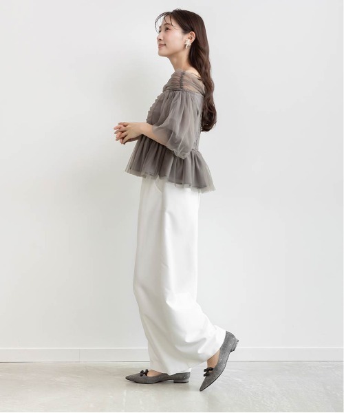 RANDA（ランダ）の「チュールペプラムオフショルブラウス（シャツ/ブラウス・レディース・ブラック/アイボリー/グレー・1/0）」の9枚目の写真