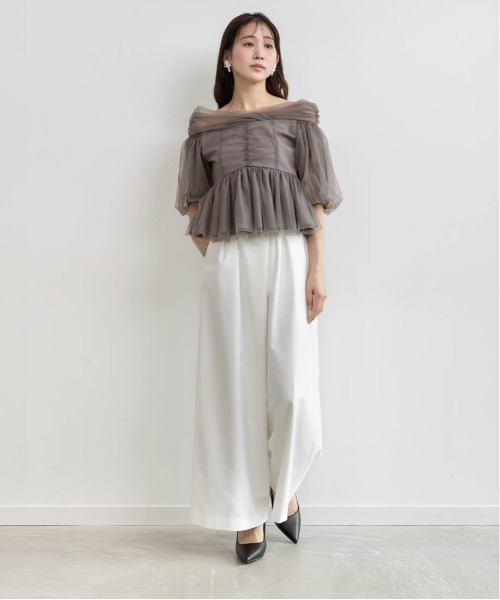 RANDA（ランダ）の「チュールペプラムオフショルブラウス（シャツ/ブラウス・レディース・ブラック/アイボリー/グレー・1/0）」の10枚目の写真