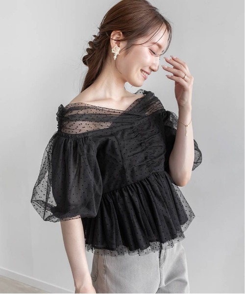 RANDA（ランダ）の「チュールペプラムオフショルブラウス（シャツ/ブラウス・レディース・ブラック/アイボリー/グレー・1/0）」の12枚目の写真