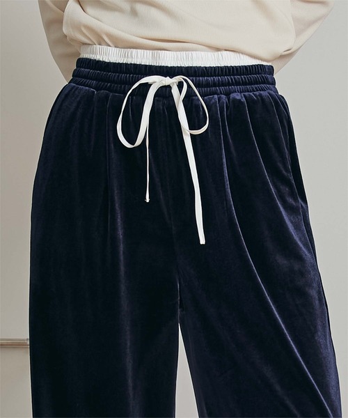 miette(ミエット)の「ダブルウエストベロアワイドパンツ(その他パンツ・レディース・ネイビー/ボルドー・M/S)」の5枚目の写真