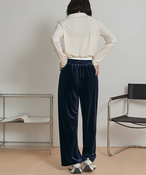 miette(ミエット)の「ダブルウエストベロアワイドパンツ(その他パンツ・レディース・ネイビー/ボルドー・M/S)」の9枚目の写真