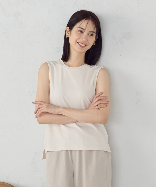 COMME CA ISM（コムサイズム）の「ベーシック テレコ タンクトップ（タンクトップ・レディース・アイボリー/ブラック/カーキ/チャコール・MEDIUM/LARGE）」の2枚目の写真