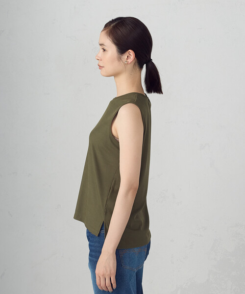 COMME CA ISM（コムサイズム）の「ベーシック テレコ タンクトップ（タンクトップ・レディース・アイボリー/ブラック/カーキ/チャコール・MEDIUM/LARGE）」の20枚目の写真